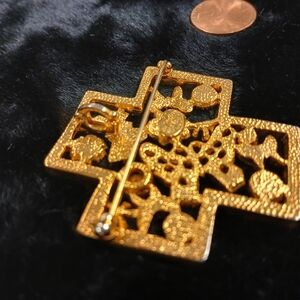 Vintage Kirk's Folly floral cross brooch or pendant w VERY SPARKLY RHINESTONES